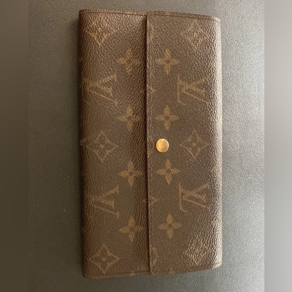 Lv long monogram wallet